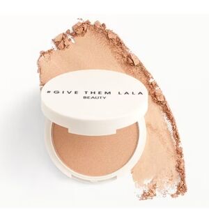 🩷 3/$15 Give Them LaLa Beauty SHOWSTOPPER Highlighter NIB